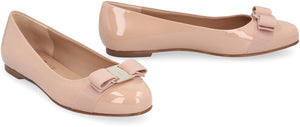 FERRAGAMO Pink Patent Leather Ballet Flats with Vara Bow and Logoed Metal Plaque for Women