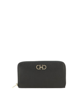 FERRAGAMO Elegant Continental Wallet with Gancini Hook Detail