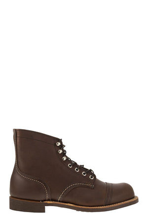 RED WING Brown Lace-Up Boots for Men with Vibram Sole and Metal Eyelets