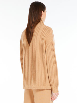 MAX MARA Luxury Turtleneck Sweater in Wool and Cashmere