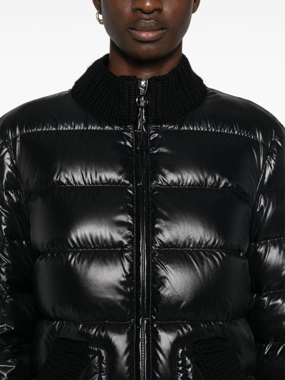 MONCLER Elegant Short Down Jacket in Black