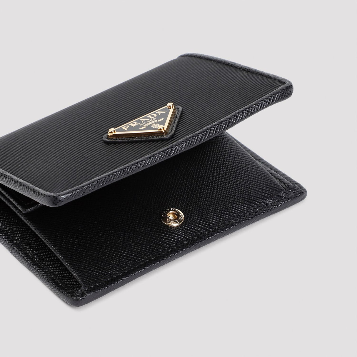 PRADA Mini Wallet - Elegant Polyamide and Leather Design (11cm x 9cm x 3cm)