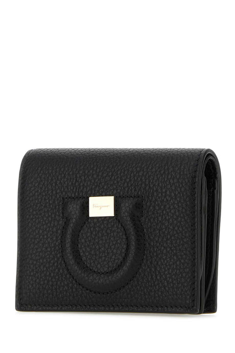 SALVATORE FERRAGAMO Elegant Black Leather Wallet for Women