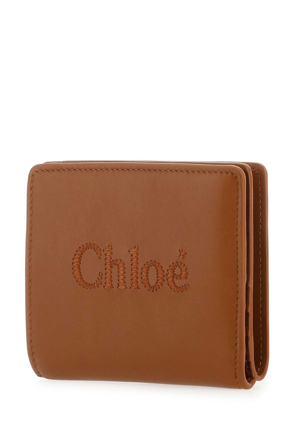 CHLOE Mini Caramel Leather Wallet - Chic Accessory for Women