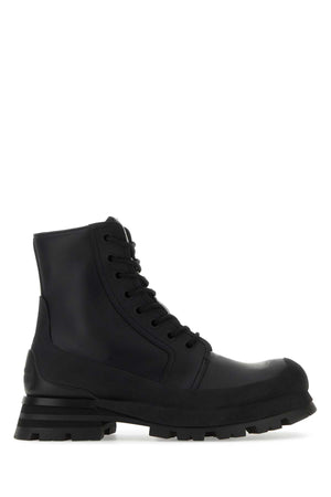 ALEXANDER MCQUEEN Black Leather Wander Ankle Boots for Men