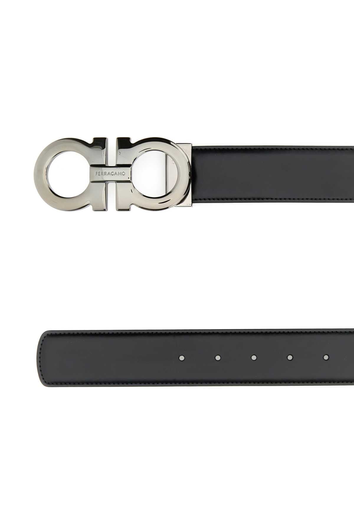 SALVATORE FERRAGAMO Versatile Black Leather Reversible Belt - 3.5 cm Height