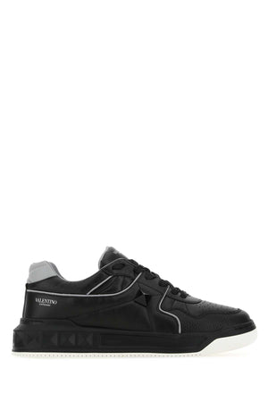 VALENTINO GARAVANI Stylish Black Nappa Leather One Stud Sneaker