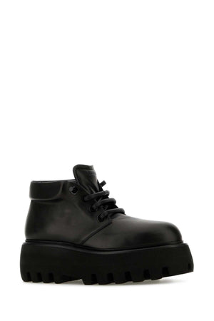 ALEXANDER MCQUEEN Luxe Nappa Leather Lace-Up Shoes