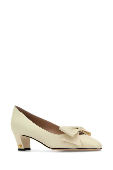 VALENTINO GARAVANI Chic Leather Pumps with 4.5 cm Heel