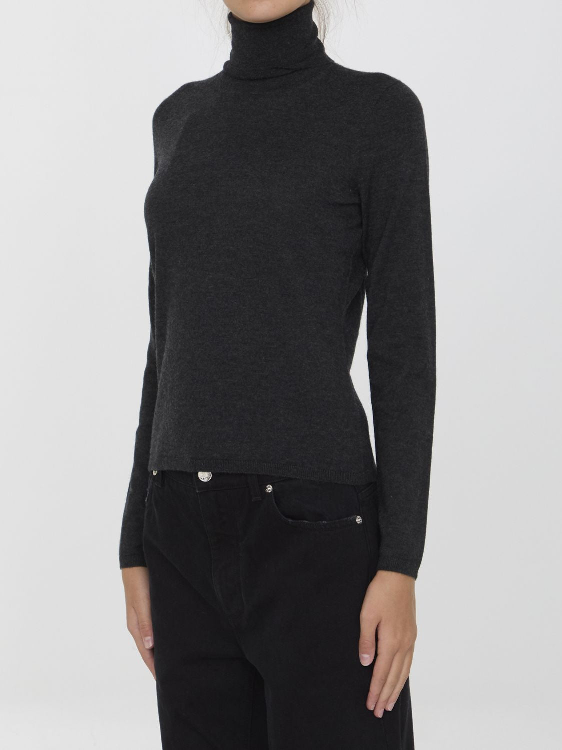 MAX MARA Soft Cashmere Turtleneck Sweater