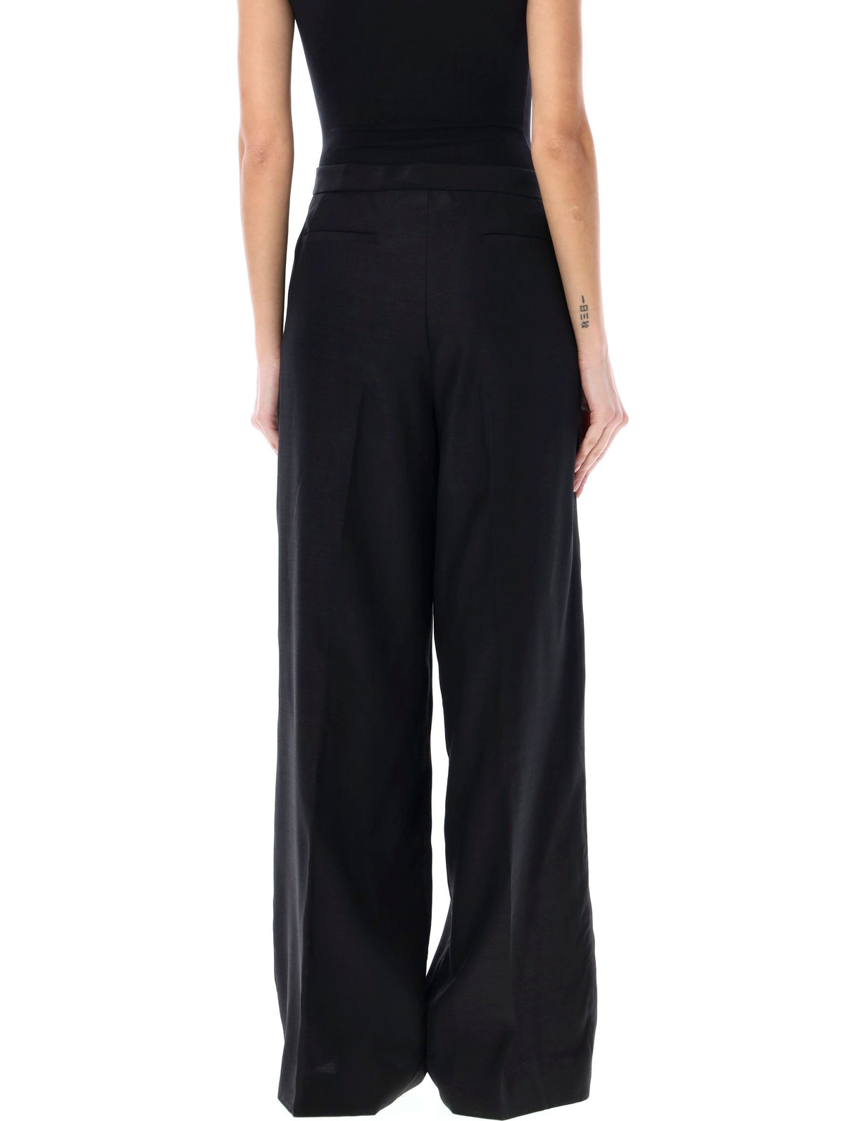 FABIANA FILIPPI Sleek and Sophisticated Wool and Silk Trousers for Women