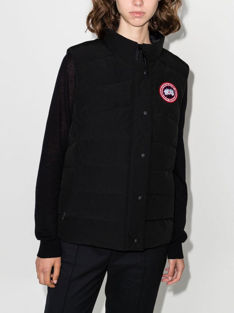 CANADA GOOSE Men's Black Soft Quilted Freestyle Gilet for Layering and Transitioning through Changing Weather Conditions