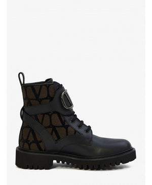 VALENTINO GARAVANI Black Vlogo Signature Combat Boots for Women