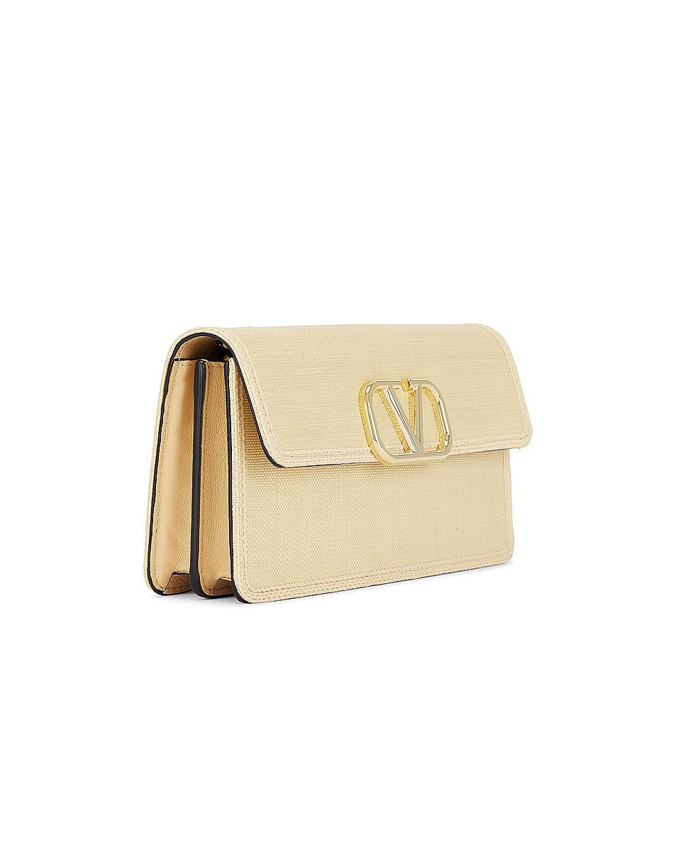 VALENTINO Elegant V-Logo Signature Wallet on Chain for Women in Natsahbeig