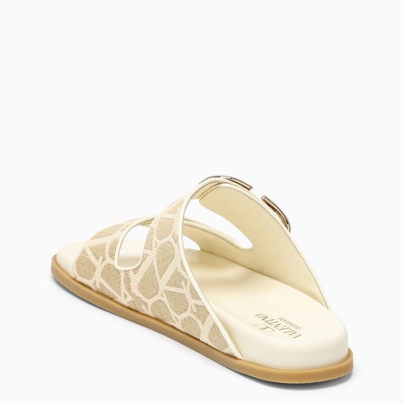 V Logo Signature Slide Sandals cho Nữ với màu Nude & Neutrals