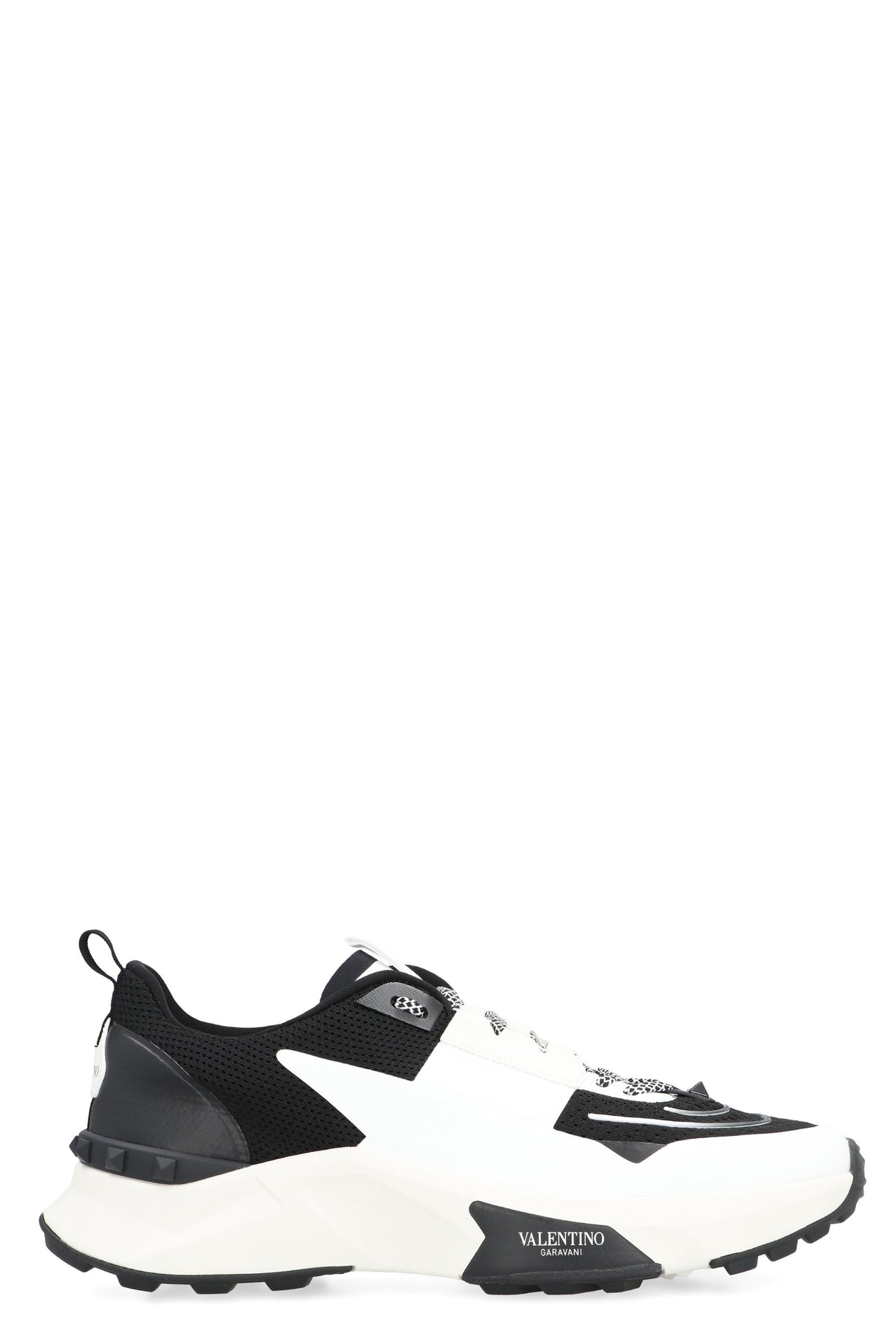 VALENTINO True Act Low-Top Sneaker