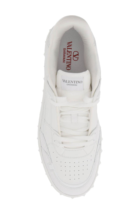 VALENTINO GARAVANI FREEDOTS LOW-TOP Sneaker in White