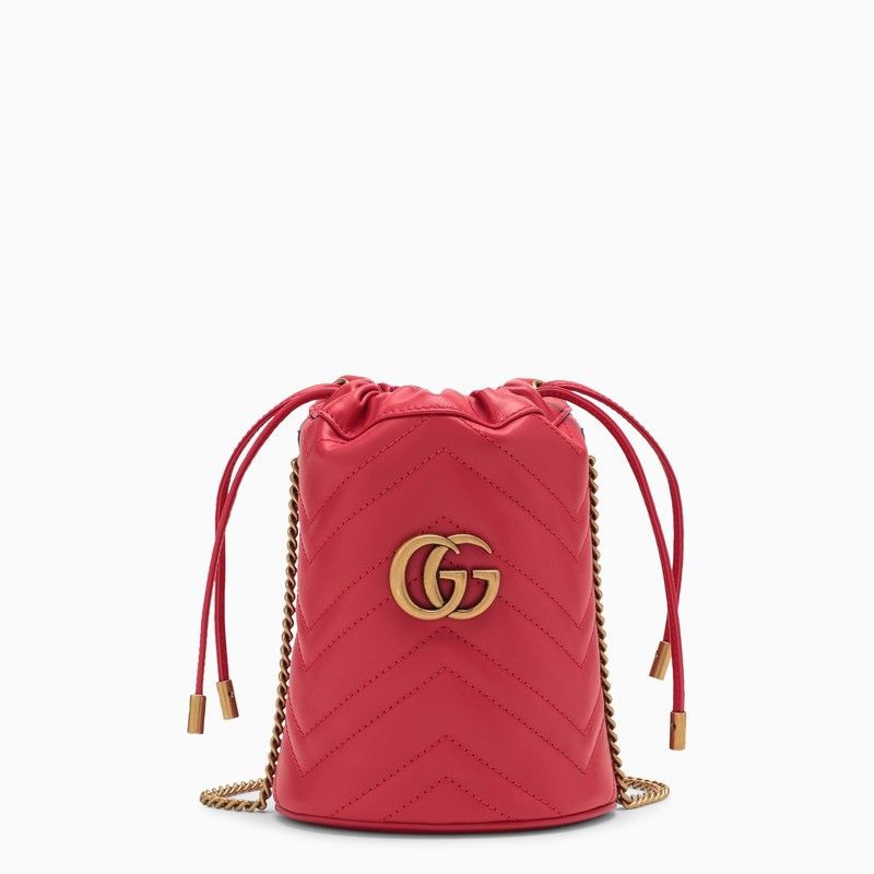 GUCCI Matelassé Leather Bucket Handbag with Chain Strap