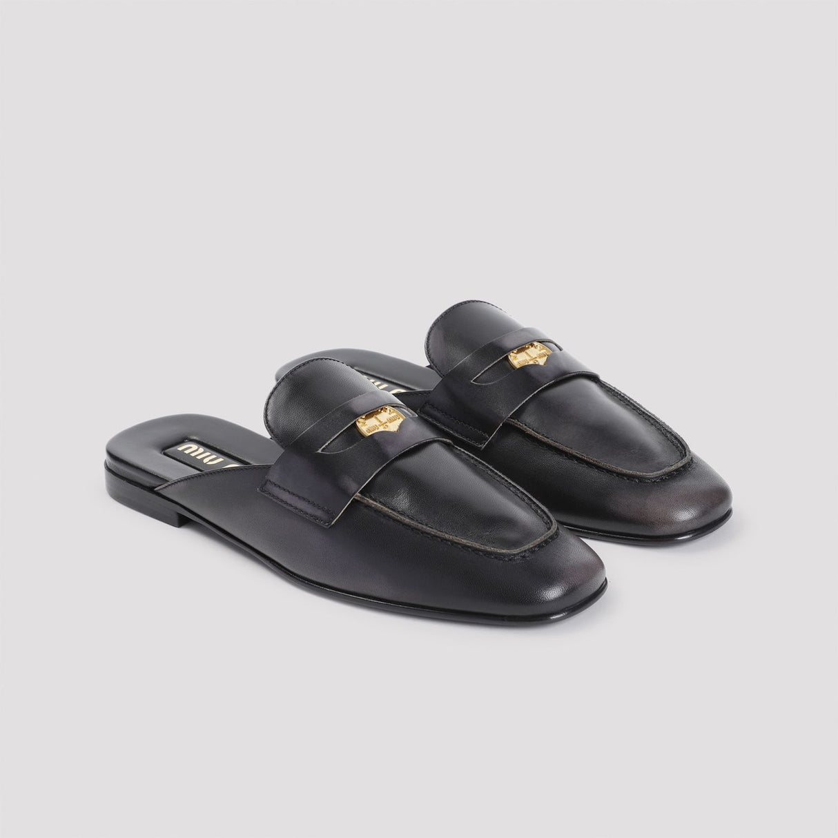 MIU MIU Elegant Black Leather Moccasins