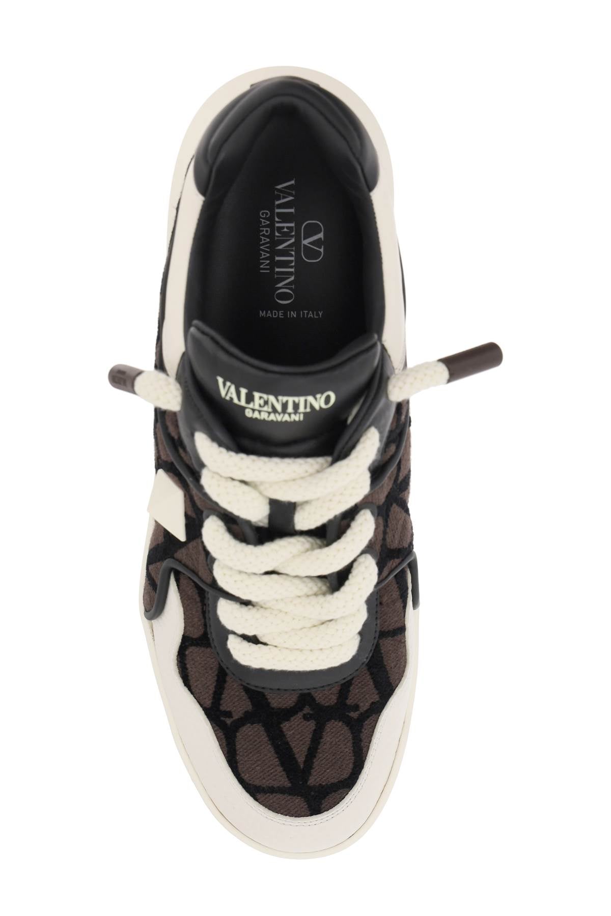 VALENTINO GARAVANI XL One Stud Low-Top Sneakers