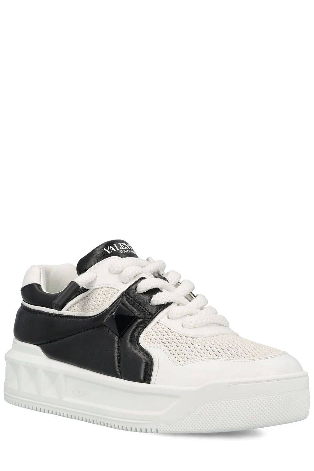 VALENTINO GARAVANI XL One Stud Low-Top Leather Sneakers