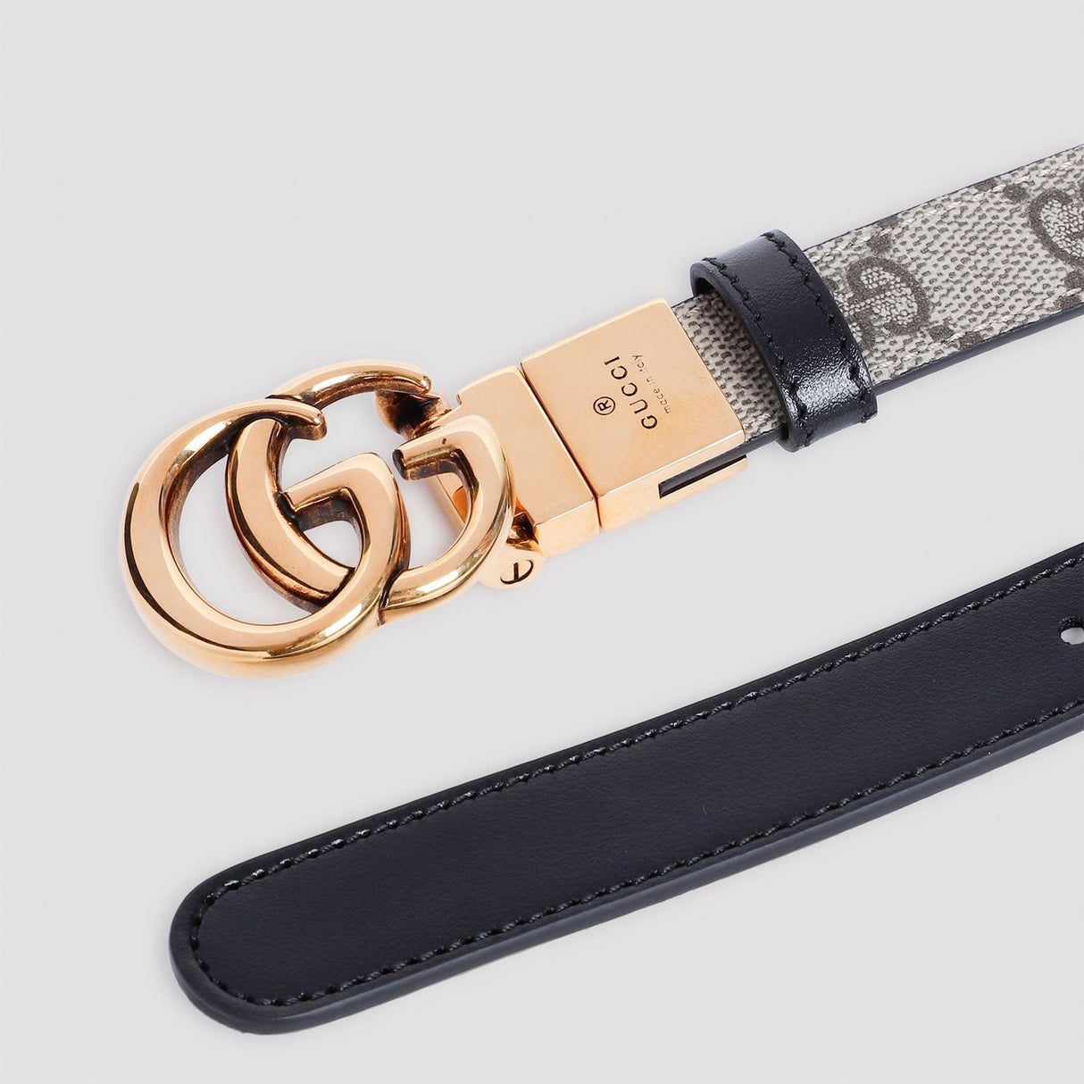 GUCCI Reversible Supreme Belt in Nude & Neutrals, 2 cm Width