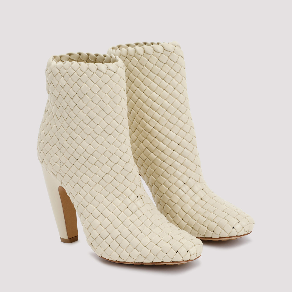 BOTTEGA VENETA Luxurious Raffia 10CM Ankle Boots for Women