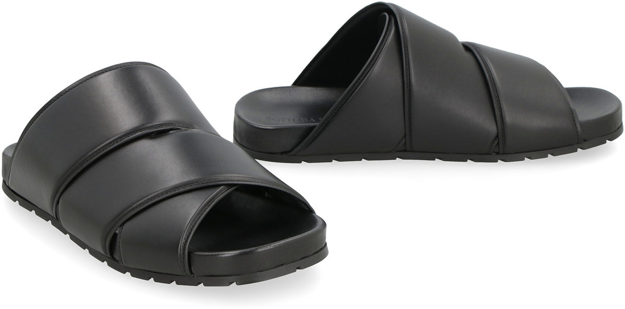 BOTTEGA VENETA Men's Black Leather Flat Sandals for FW24