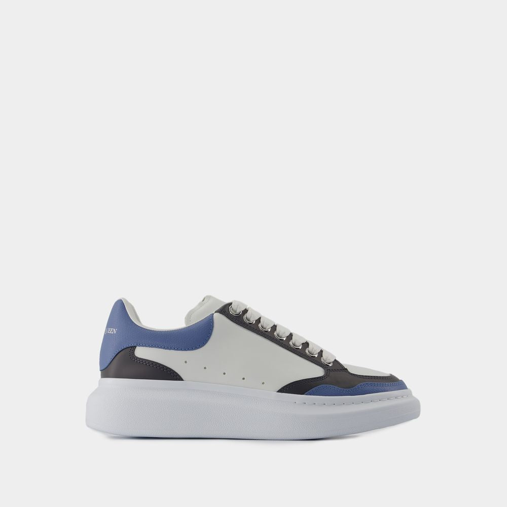 ALEXANDER MCQUEEN Retro Oversized Sneakers in Blue