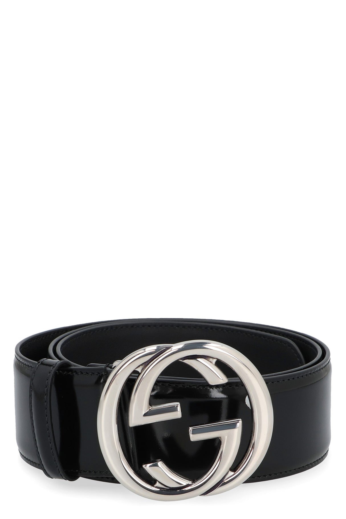 SLEEK PATENT LEATHER BUCKLE BELT FOR THE STYLISH MODERN WOMAN