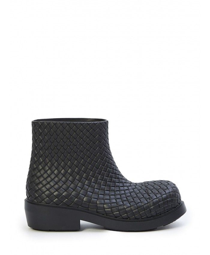 BOTTEGA VENETA Men's Black Fireman Ankle Boots for FW23