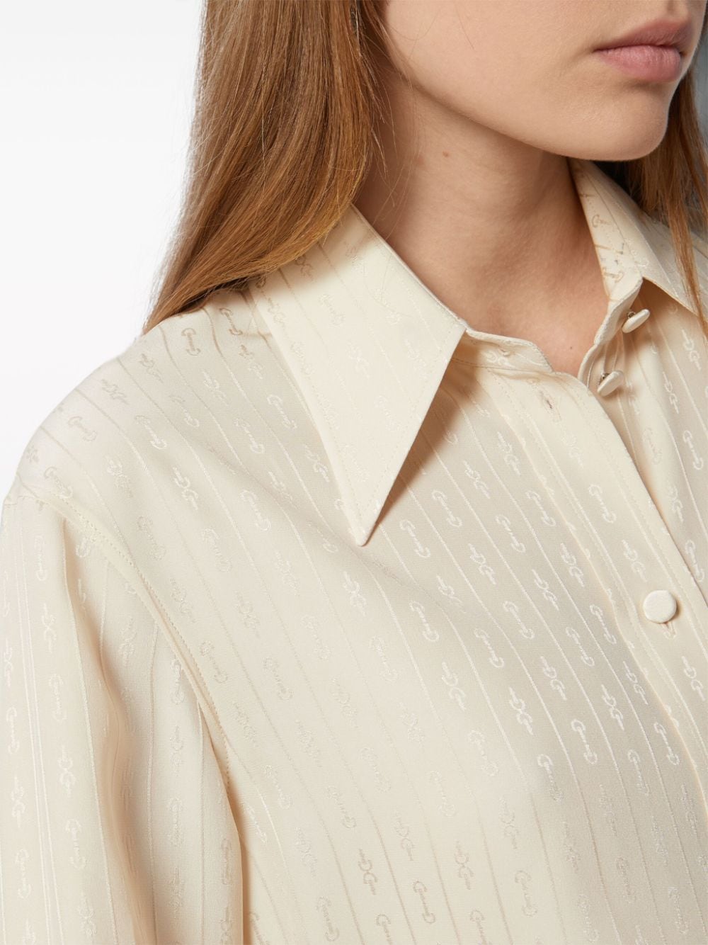 GUCCI Luxurious Silk Shirt - Stylish & Chic for Women