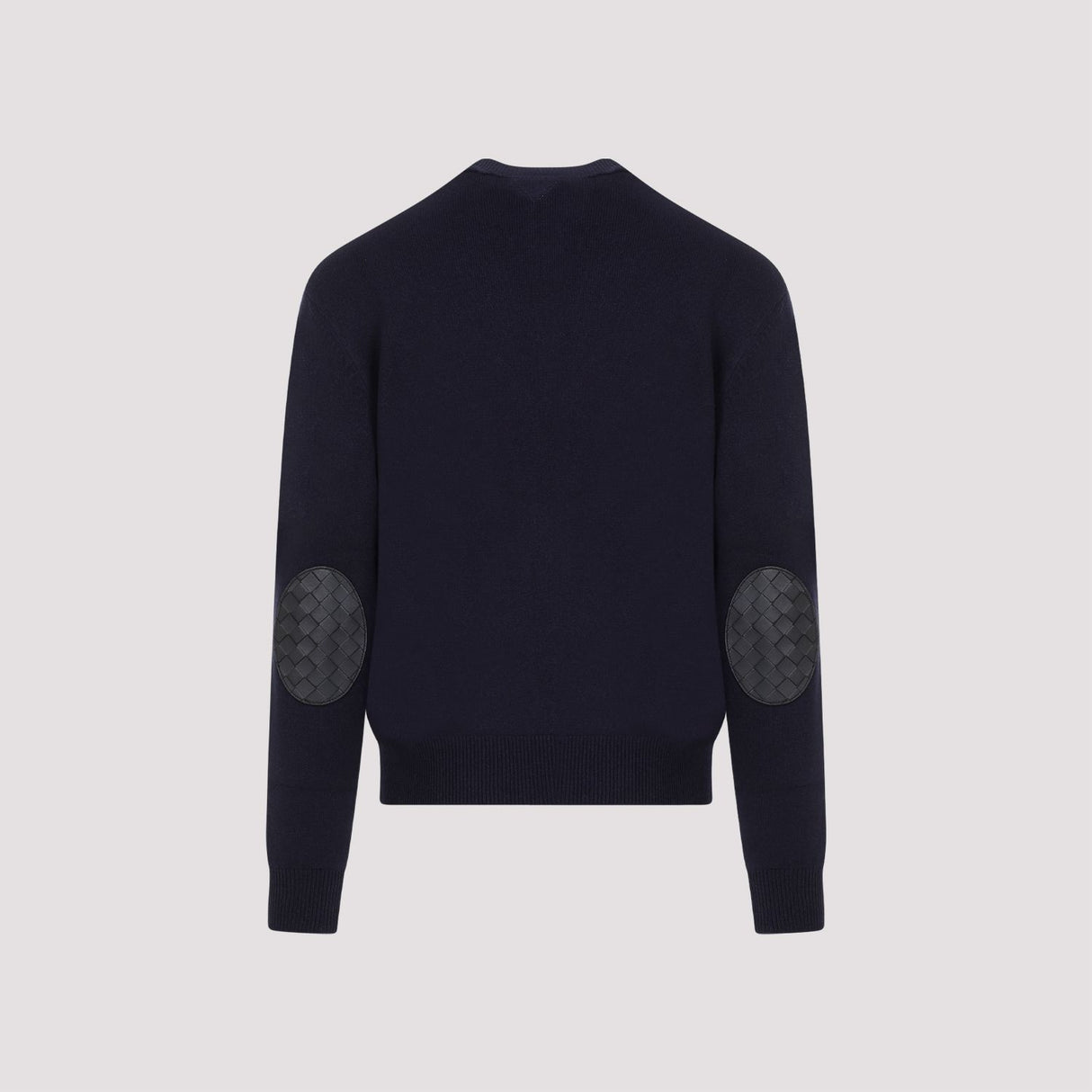 BOTTEGA VENETA Men's Cashmere Crewneck Jumper in Grey with Leather Patches and Intricate Elbow Design