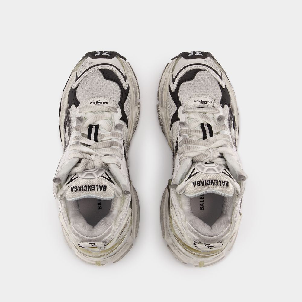 BALENCIAGA Unisex Runner Sneakers for Fall 2024