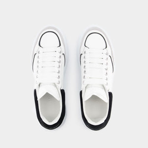 ALEXANDER MCQUEEN Oversized Women's Sneaker