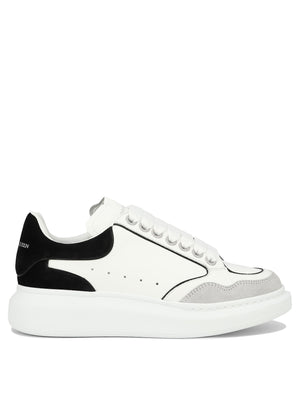 Giày Sneaker Trắng Quá Khổ cho Nữ với Chữ Ký Alexander McQueen