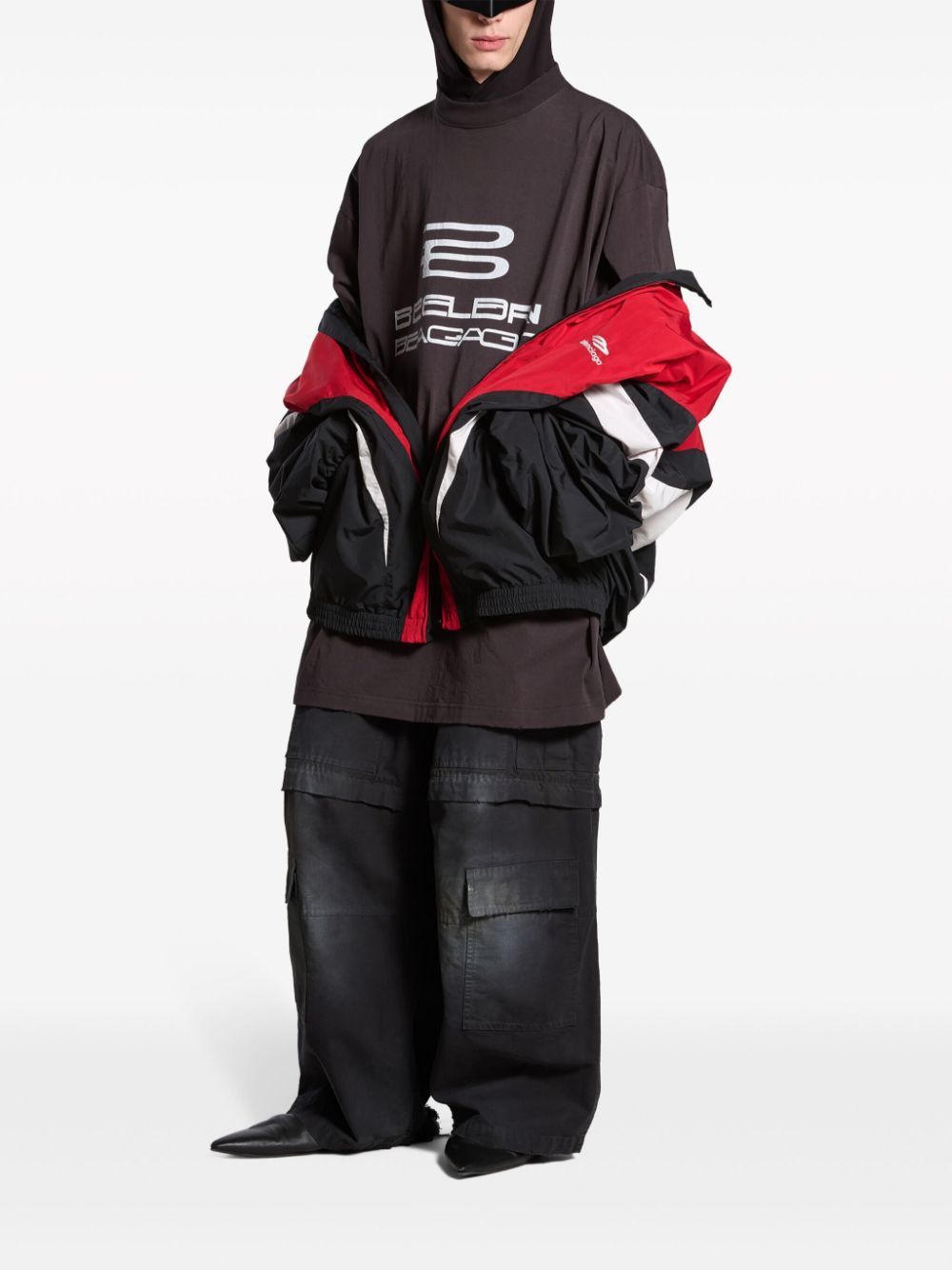 Áo khoác BALENCIAGA OFF SHOULDER TRACKSUIT 3B với hình ảnh thể thao đen, đỏ và trắng