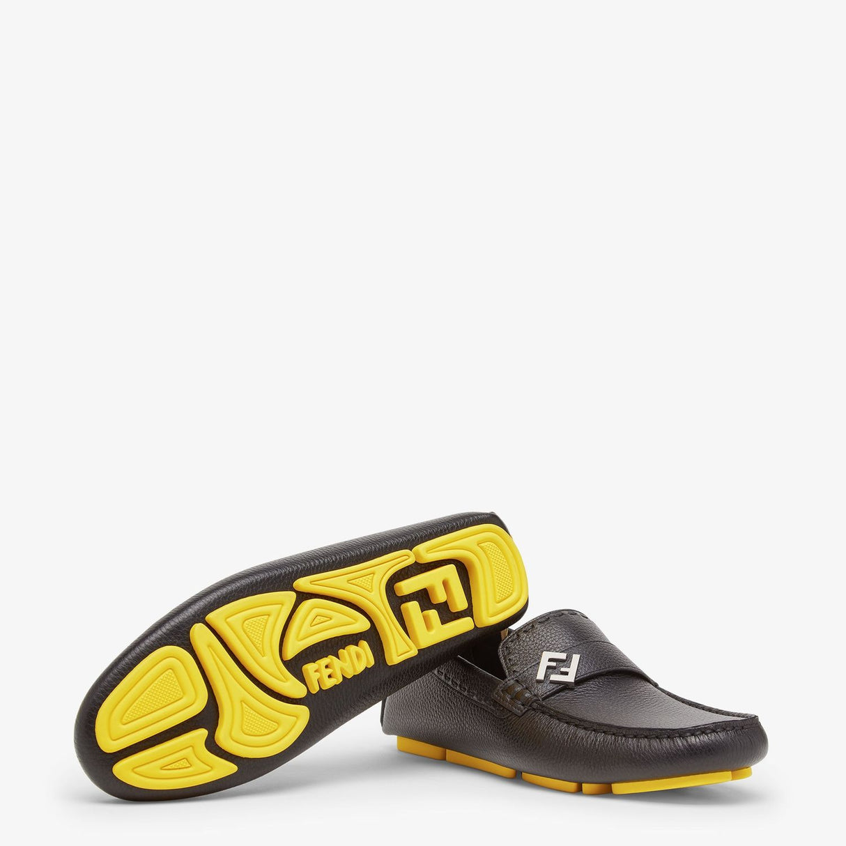 FENDI Elegant Men's Leather Loafers for Fall/Winter 2024