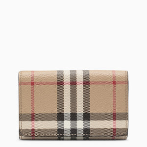 BURBERRY Fashionable Checkered Wallet for Women in Patchwork Design