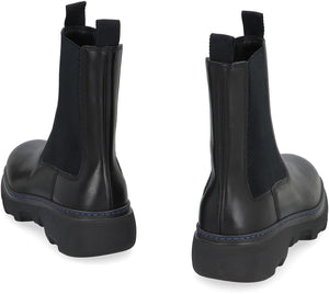 BURBERRY Leather Chelsea Boots for Women - Black