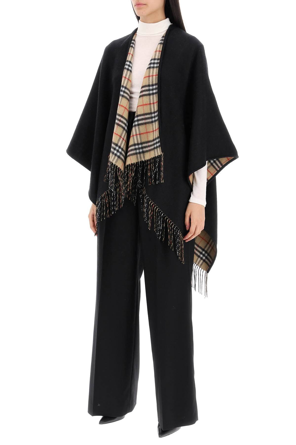 BURBERRY Chic Black Cape for Women - 24SS Fashion Must-Have