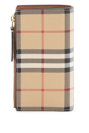 BURBERRY Classic Checkered Leather Cardholder for Men