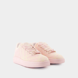 BURBERRY Designer Pink Cozy Knit Sneakers for Women