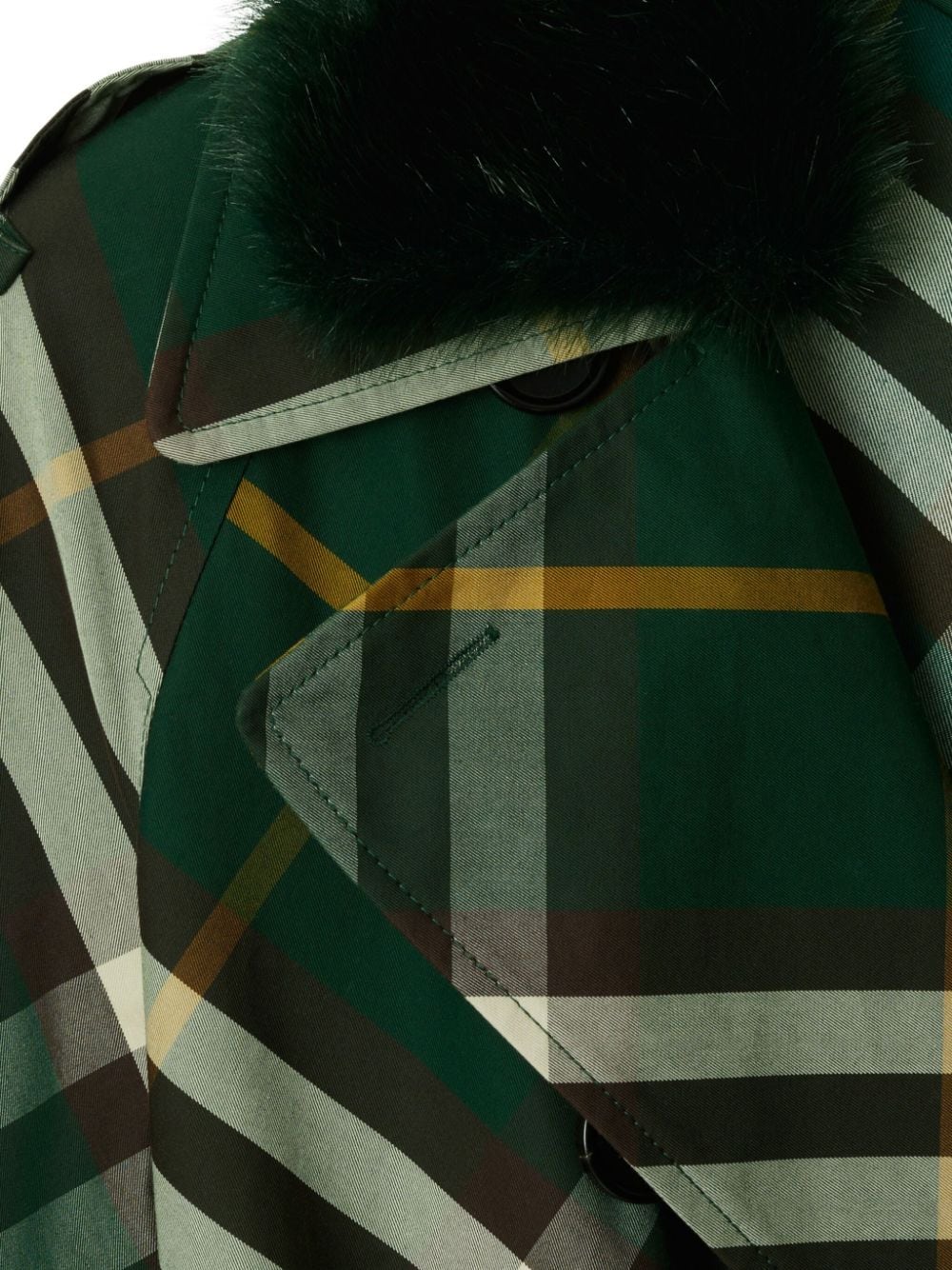 BURBERRY Stylish Women's Outer for the 2024 Season