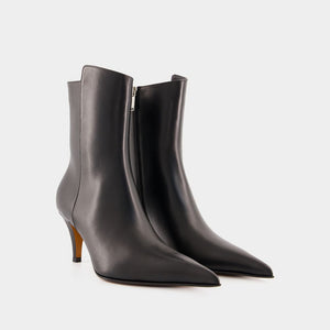 ALEXANDER MCQUEEN Chic Australian Ankle Boots for Women