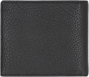 BURBERRY Men's Leather Wallet - Small Grain Design