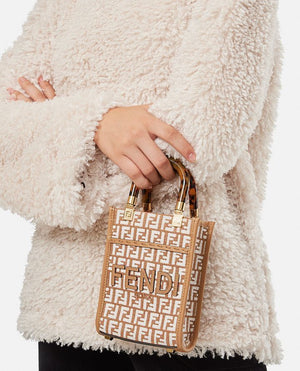 Túi xách dày bằng Raffia mềm - Món trang sức hấp dẫn cho phụ nữ thời trang