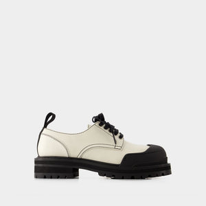 MARNI Modern Dada Derbies for the Fashion-Forward Woman