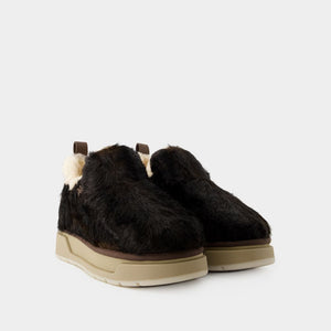 AMIRI Stylish Faux Fur Ankle Boots for Men - FW23