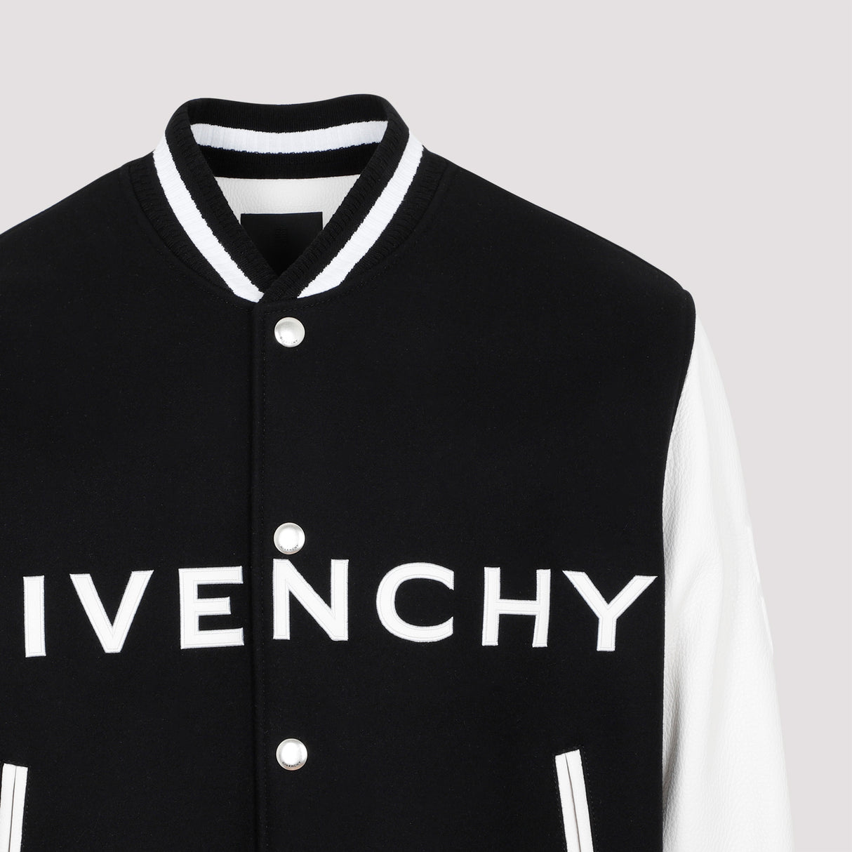 Áo khoác nam Givenchy FW23 màu đen